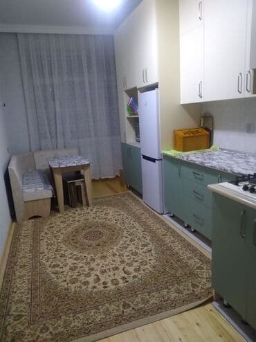 kirayə ev xirdalanda: Selamün aleyküm. Xırdalanda, Heydər Əliyev prospektində, köhnə bazarın — 18