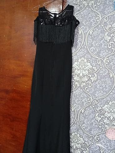 accent eau de parfum: Qara rəngdə uzun ziyafət paltarı - Model: uzun, düz siluetli, yerlərə — 2