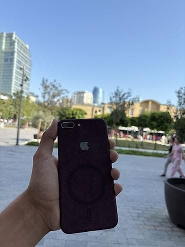 iphone 7 plus ekran: IPhone 7 Plus, Barmaq izi — 4