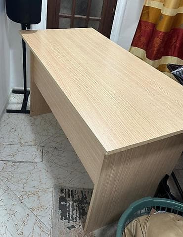 iwlenmiw stol stul: Stol satilir yeni kimi az islenib — 3