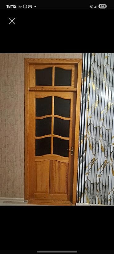 taxta pataloq: Taxta otaq qapısı – şüşəli, dekorativ panelli - Material: təbii ağac — 1