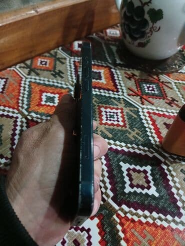 Qazanlar: IPhone 13, 128 GB, Göy, Barmaq izi, Simsiz şarj, Face ID — 3