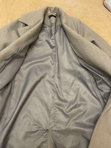 jaketler qadin ucun: Zərif boz rəngdə qadın palto - Kəsim: Dizə qədər uzunluqda, klassik — 2