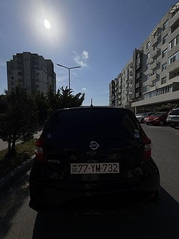 qara 07 sekilleri: Nissan Note – şəhər üçün çevik və qənaətcil hetçbek. Xüsusiyyətlər: - — 1