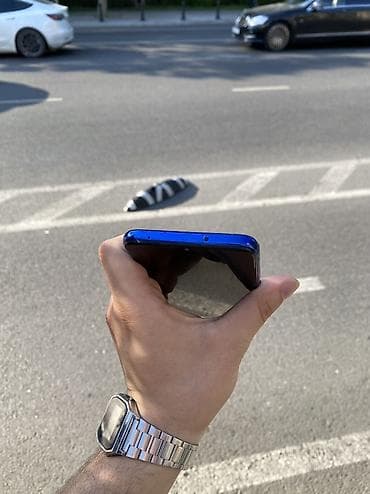 xiaomi miband: Xiaomi Mi 8, 32 ГБ, 
 Face ID — 3
