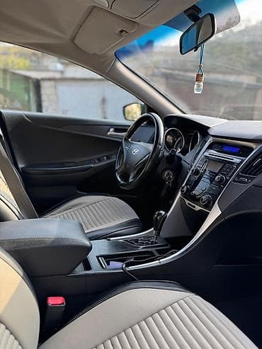 продается авто: Hyundai Sonata: 2 л | 2010 г. Седан — 6
