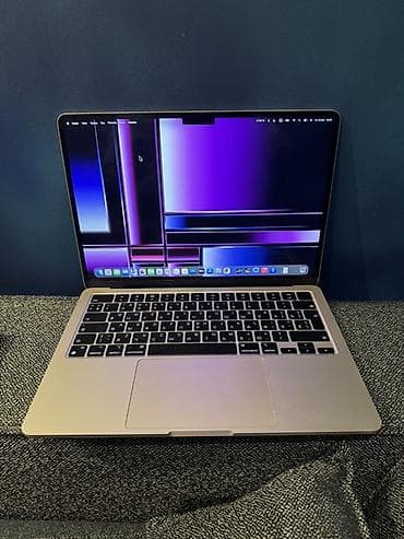 İşlənmiş Apple MacBook, 13.5 ", Apple M2, 256 GB, Ünvandan götürmə