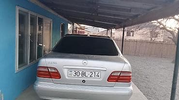 headway tekerleri: Mercedes-Benz E-Class E230 (W210) – gümüşü sedan Xüsusiyyətlər: - — 3