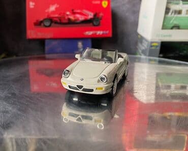 антискользящие коврики: Коллекционная модель Alfa Romeo Spider crème 1989 NewRay Scale 1:43 — 3