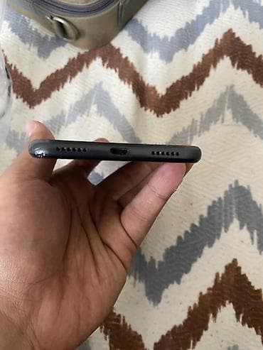 Huawei P8 Lite 2017, 16 GB, rəng - Qara, Qırıq, Barmaq izi, Sensor