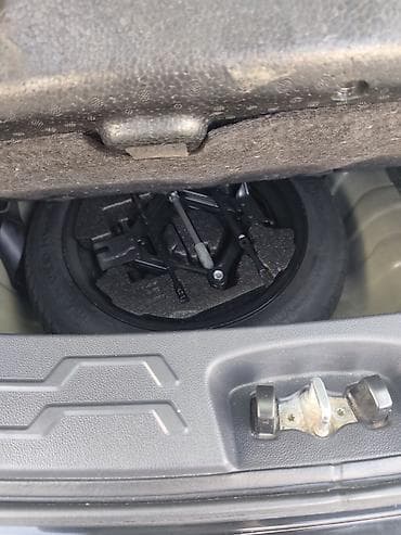 kia caren 2012: Kia Soul: 1.6 l | 2012 il Universal — 5