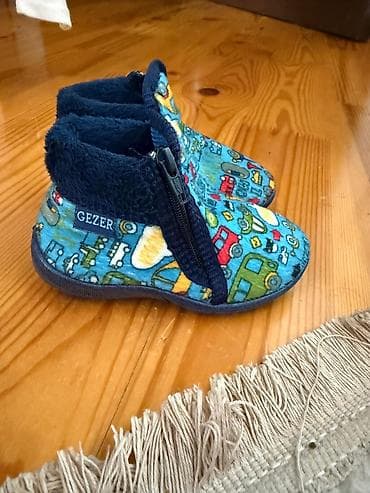 Rəng - Mavi Tərliklər, Ölçü: 22, Uniseks lalafo.az -da Rəng - Mavi Tərliklər, Ölçü: 22, Uniseks