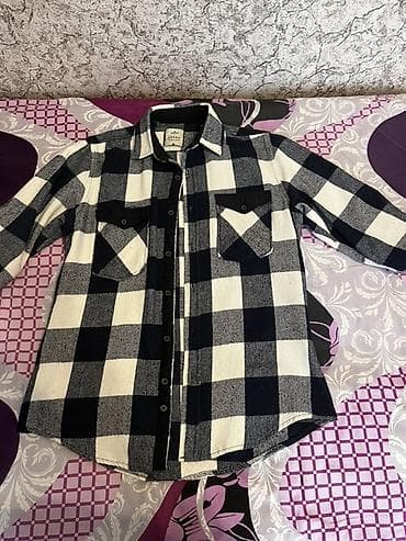 köyney: Qara-ağ-bənövşəyi çalarlı iri dama naxışlı flanel köynək. Uzunqol — 1