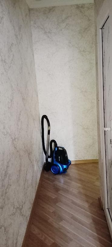 mehtabatda ev: Yeni yasamalda 286 sayli mektebin yaninda ev kiraye verilir 450 m — 6