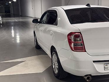 Chevrolet Cobalt: 1.5 л | 2023 г. 130000 км Седан — 5