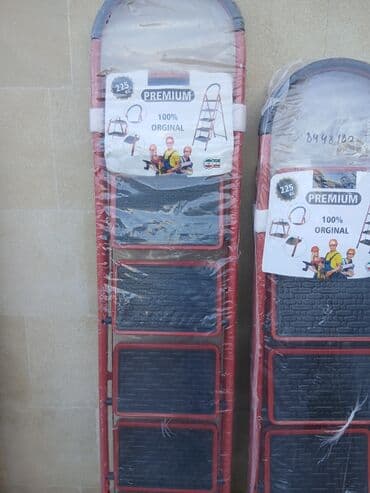 pilləkanlar: Bu, müxtəlif məqsədlər üçün uyğun olan qatlanan pilləli nərdivandır — 8