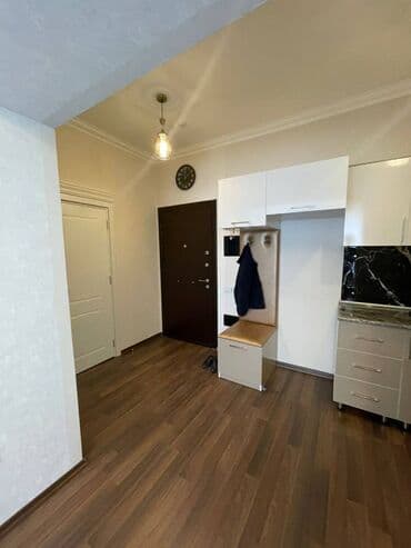 ecemide kohne tikili evler: Nəsimi rayonu,20 yanvar metrosu yaxınlığında,1 otaqdan, 2 otağa — 2