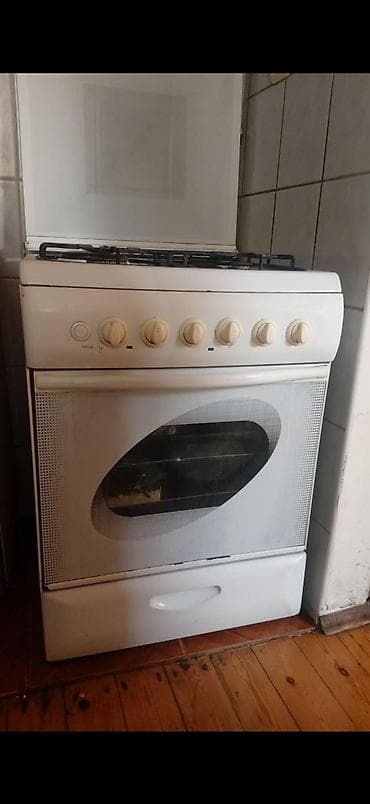 Xirdalan 885 Xüsusiyyətlər: - 4 ocaq gözü: 3 qazlı + 1 elektrikli — 1