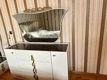 yatag taxt: Yataq dəsti 699 AZN❗Yataq bazalıdır Ünvan Bilgəh Pərvin🎀9778 — 4