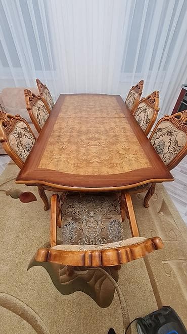 Qonaq otağı üçün, Dördbucaq masa, 6 stul