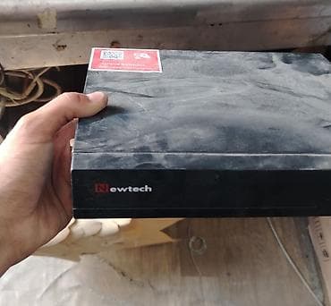 p4 disk: Newtech TVI-5IN1 DVR, Model: XVR116 - 16 kanal (16CH) video — 1