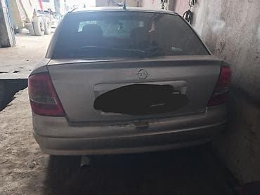Opel Astra: 1.8 l | 1998 il Sedan lalafo.az -da Opel Astra: 1.8 l | 1998 il Sedan