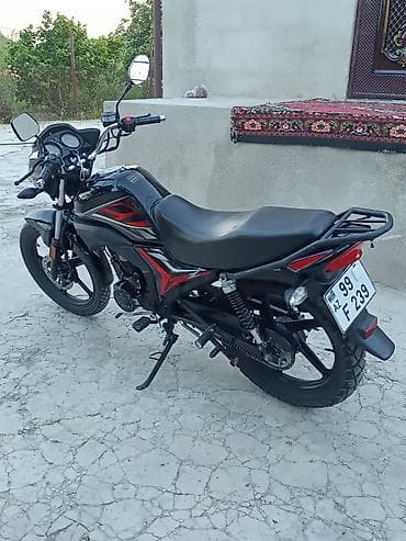 avtomobil kondisioner kompressor: Titanik RKS 150 Tep tezedi Ciziq siniq yoxdu ideal vezyetdedi Barter — 1