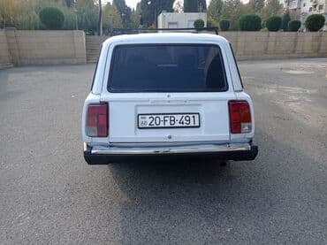 s class güzgüləri: Avtomobil: Lada 2104 Universal Kuzov: ağ rəng, 5 qapı, universal — 6