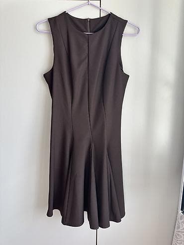 Hicab: Trendyolmilla qadın paltarı
Yalnız 1 dəfə geyinilib. 34 ölçü, XS — 3