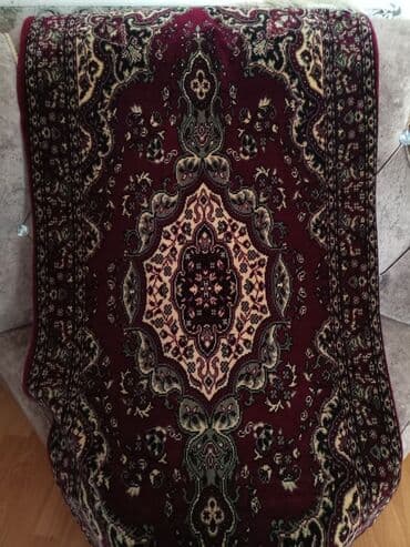 işlənmiş lobzik: Bordo rəng olan 2kreslo 1divan örtüyü var təzə kimidir hec bir — 3