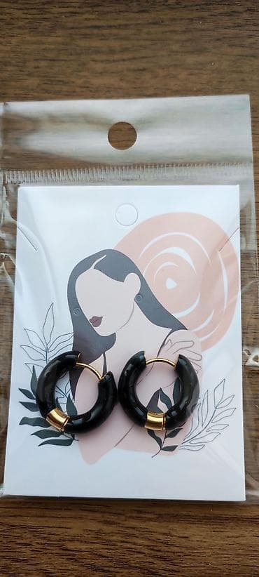 Sırğa, Ünvandan götürmə