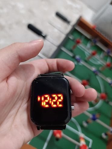 Smart qolbaqlar: Qol saatı, rəng - Qara — 2