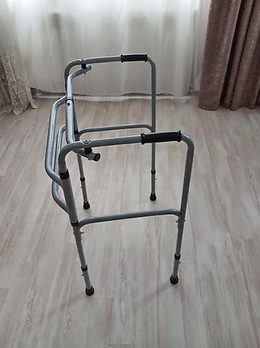 esa: Yeriş üçün tənzimlənən yürüyən çərçivə - Material: yüngül, möhkəm — 4