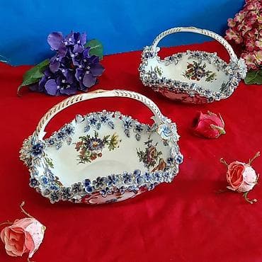 qapi rengleri: Çexya cobalt konfet qabilar. 22 sm
cutu 110 azn — 1