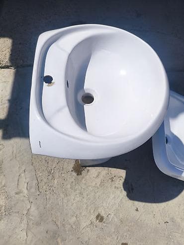 tulpan gulu: Ağ keramika əlüzüyü və pedestal lavabosu dəsti - Material: cilalanmış — 6