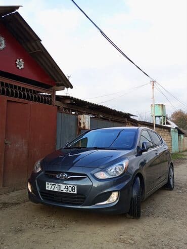 Hyundai Accent: 1.6 l | 2013 il Hetçbek