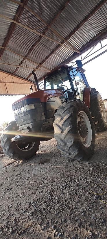 avto maşın: New Holland M135 traktor - Model: New Holland M135 (TM/TL seriyası — 3