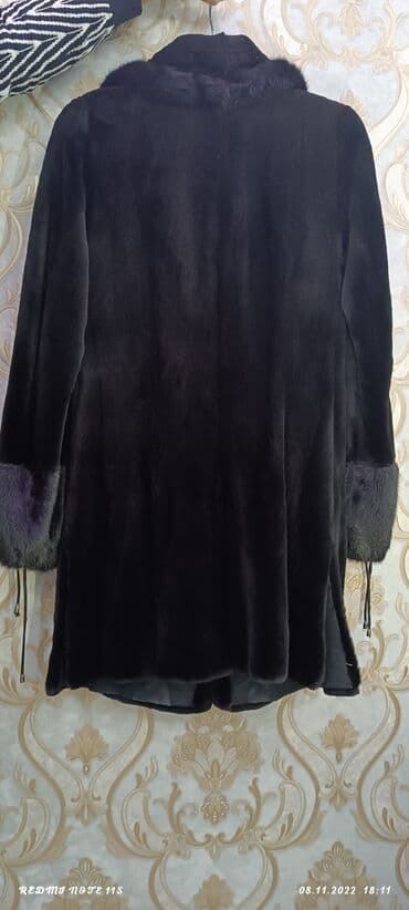 geyimlər: 2000 manata alınıb. Səliqəli və çox geyinilmiyib — 3