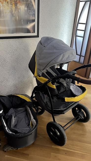 Игрушки: Коляска трансформер, Б/у, Возраст: 30 месяцев — 1