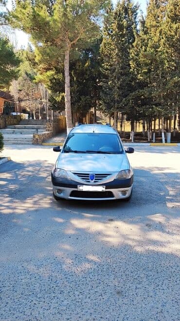 bmw x1 xdrive20i mt: Dacia Logan: 1.5 l | 2007 il 311000 km Universal — 7