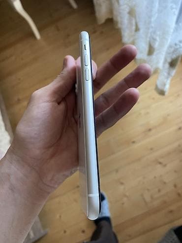 15 pro max 2 ci el: IPhone 11, 64 GB, Ağ, Simsiz şarj, Face ID — 5