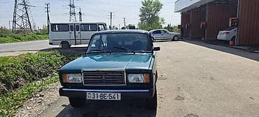 Aksesuarlar və tüninq: VAZ 2107 sedan - Kuzov: 4 qapılı, yaşıl rəng - Mühərrik: benzinli — 1