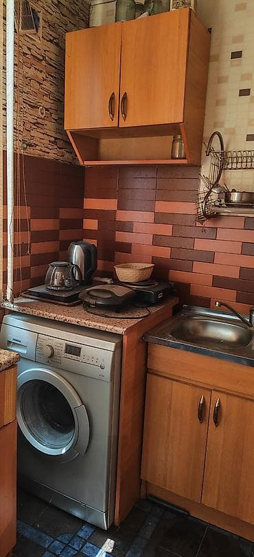 tek kiravatlar: Mətbəx üçün komplekt mebel və texnika dəsti - Asma üst dolab: iki — 1