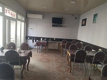 Kafe/iaşə sahəsi – tam avadanlıqlı - İşıqlı və geniş zal, şüşə giriş