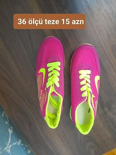 Idman ayaqqabısı – 36 ölçü. Rəng: çəhrayı üstlük və neon-yaşıl