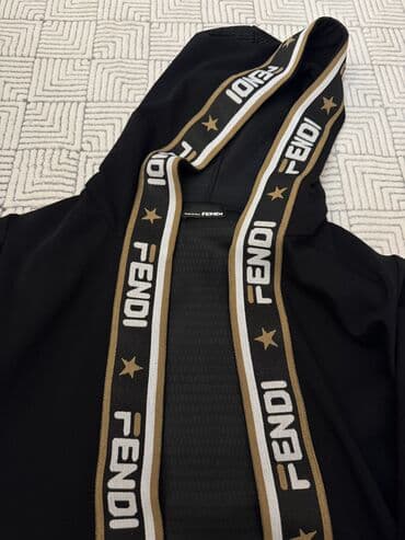 qarabağ formasi: Üst geyimi — 2