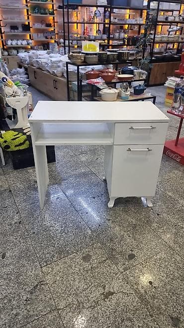 dolap ofis: Düz masa, Polkalı, Siyirməli, MDF — 1