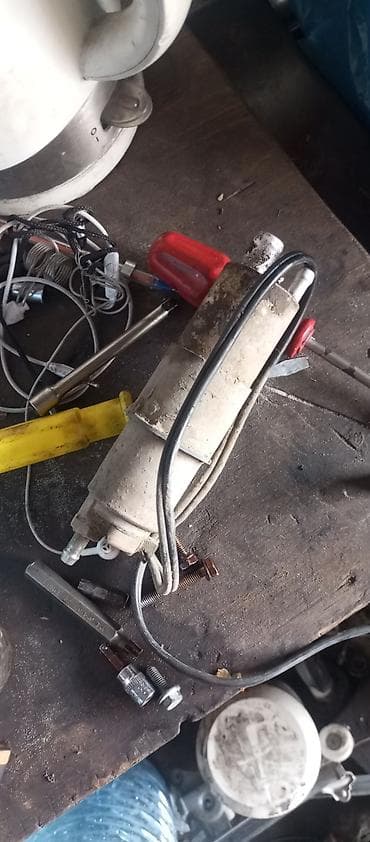 mersedes beyin: Avtomobil üçün xarici (xaricdən quraşdırılan) benzin nasosu - Tip — 3