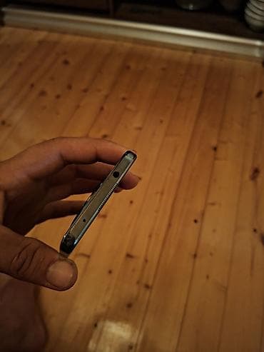 iphone xs maxs: Salam Telefon zavod dur heç ustada olmayıb hər hası sa ustaya da — 6