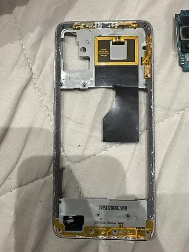 Samsung Galaxy A51 ehtiyat hissələri dəsti Ana platadan basqa hersey